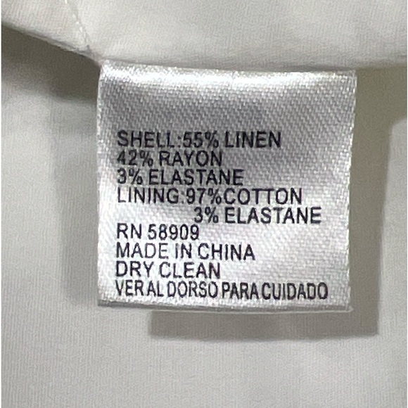 Antonio Melani. NWOT  Square neck ivory flutter sleeve cropped top.  Size 12 - Picture 8 of 9